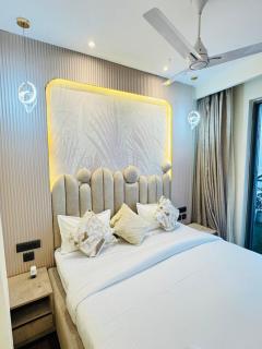 The Beige Haven 30th Floor Supernova Studio - 9