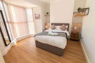 Ravenhill Four-Bed Retreat - 8