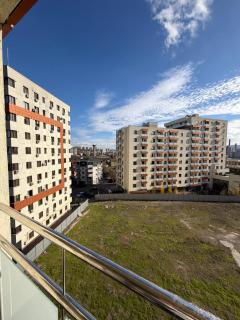 Lucas Apartments 1&2 Bdm near Palas Mall with Park - 4