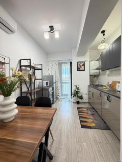 Lucas Apartments 1&2 Bdm near Palas Mall with Park - 3