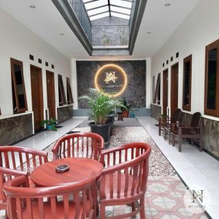 Nidra Living Guesthouse Batu - 8