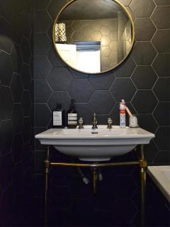 Boho Boutique Hideaway - 6