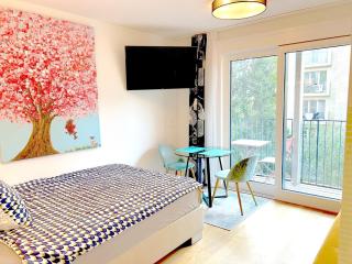 Modern New Studio - Terrace, Full Kitchen in Vienna Center - 0