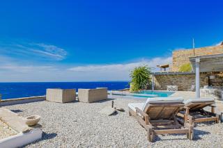 Waterfront villa "Afros" with a pool, direct access to the sea and a small beach - 4