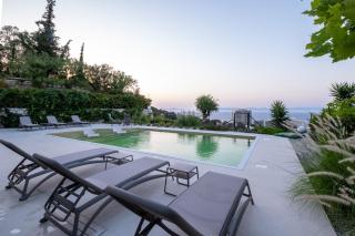 Vista by Del Sol Villa - 9