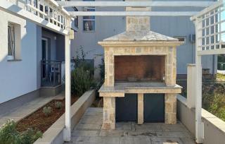 Lovely Apartment In Vir With Wifi - 5