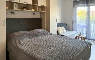 Lovely Apartment In Vir With Wifi - 8