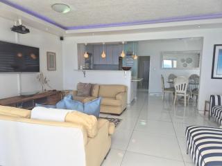 Tranquil Pet-friendly Pentehouse on Umdloti Beach - 4