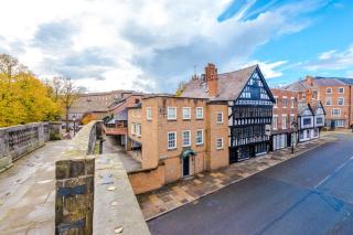 Riverside Studios in the Centre of Chester - 3