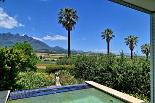 The Coach House at Val du Charron - 7