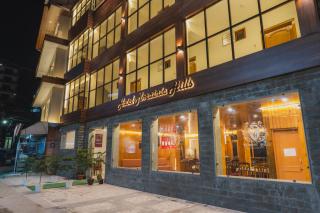 Hotel Morainic Hills Mall Road Bhagsunag - 1