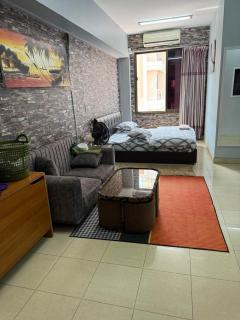 Oyster Cliff Studio Apartment - 5