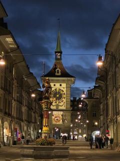 Beautiful Top Floor Apartment Heart of Bern - 4th Floor NO LIFT - 4