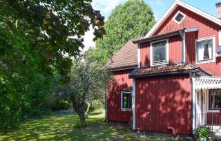 1 Bedroom Amazing Apartment In Hultsfred - 5