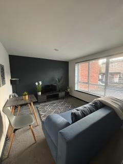 Cosy Apartments in Mickleover with Free Parking & WiFi - 9