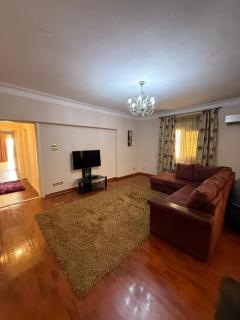 Spacious 2BR Apartment in Heliopolis - traffic-free area, 8min from Cairo Airport - Caïro - 7