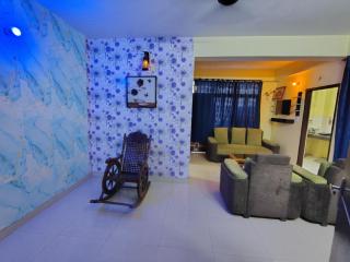 Luxury Retreat 3 BHK Flat For Family and Group Homestay, Prime Location Near Kashi Vishwanath Temple - 9