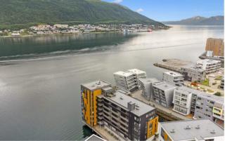 Tromsø Seaside Panorama - 8