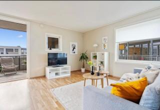 Modern seaside apartment - Balcony & mountain view - 5
