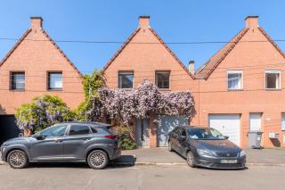 Maison 4 chambres avec jardin & garage proche tram - 9