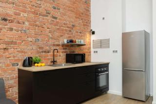 Stylish Apartment with Mezzanine, next to Metro Station by Noclegi Renters - 7