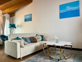 LB Vacation Rentals I Luxury Penthouse Suite 47m2 I Casa d'Azur - 6