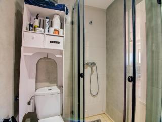 Ocean View Apartment with Balcony Anza - 5