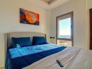 Ocean View Apartment with Balcony Anza - 3