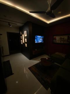 The Great Indoors - 8