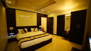 Love Kush Hotel - Kishangarh - 0