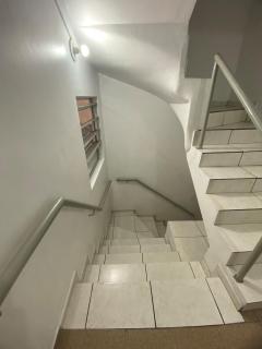 Ao lado do Hospital Calixto excelente localização - 4