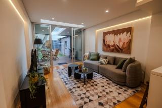 The Fulham Hideaway Modern Newtown Retreat - 2