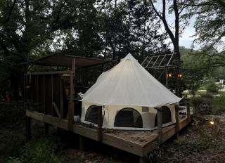 Cozy Bell Tent Retreat with Oak Bar Deck near Nature Trails, Honey Grove, TX - 1
