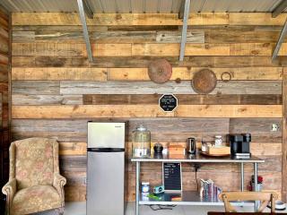 Peaceful Glamping Cabin with Clear Roof near Kerr Lake in Henderson, NC - 8