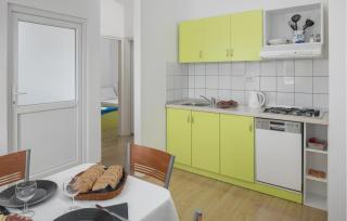 Beautiful Home In Tinjan - 1