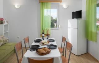 Beautiful Home In Tinjan - 3