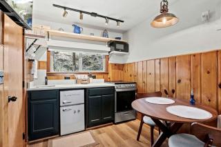 Peaceful Woodland Cabins with Modern Mountain-Inspired Amenities near Garden of the Gods in Colorado Springs, Colorado - 8