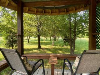 Cute Cozy Suite Rental Nestled on Beautiful Private Grounds for a Peaceful Getaway near Columbus, Ohio - 7