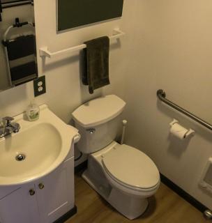 Cute Cozy Suite Rental Nestled on Beautiful Private Grounds for a Peaceful Getaway near Columbus, Ohio - 3