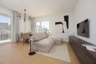 LUX Kolejowa Wola Apartments for 6 People by Renters Prestige - 5