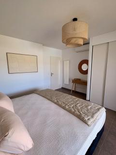 Infinity View Beach House, 2 bdr - 4