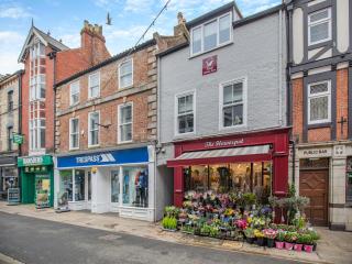 Nest Holiday Home - 4