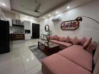 Comfort inn apartments - Islamabad - 4