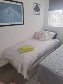 Gorgeous Sandpiper Mews - 1