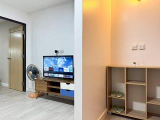 High Floor 1BR for 3 Walk to BTS City Center - 7