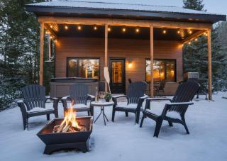 Le Geai Bleu - Waterfront Chalet with Spa - 9