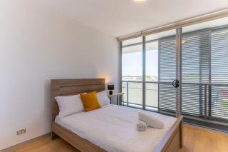 A1 Alexandria Charm Walk to Woolworth Metro - 2