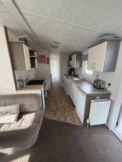 Sunnymede D1 - Hot Tub Caravan - Ingoldmells - 3