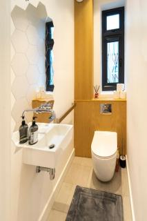 Modern duplex in Ealing Common - Londen - 2