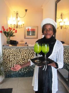 Pebble Stone House Bed & Breakfast - 4